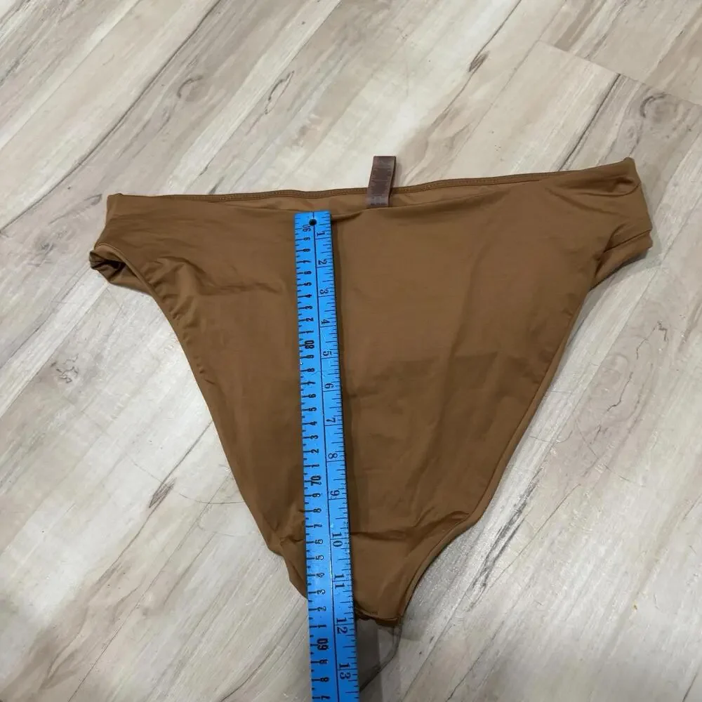 SKIMS Swim‎ Cheeky Tanga Bottoms Almond Womens 2X